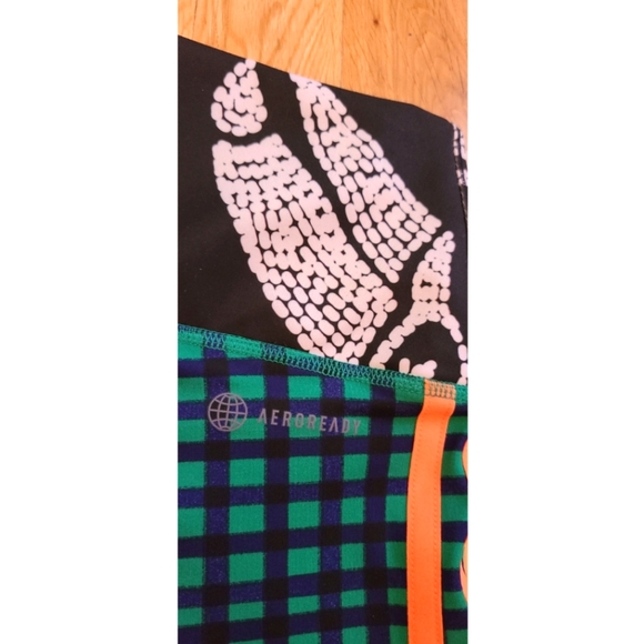 New Adidas x FARM Rio Bike Shorts Size XS - Picture 5 of 15